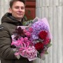 Изысканный букет с пионовидными розами Coqueta «Аметриновый аперитив»