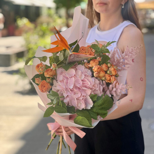 Bright bouquet with hydrangea «Exotic Tenderness»