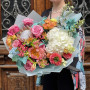 Барвистий розкішний букет «Карнавал емоцій»