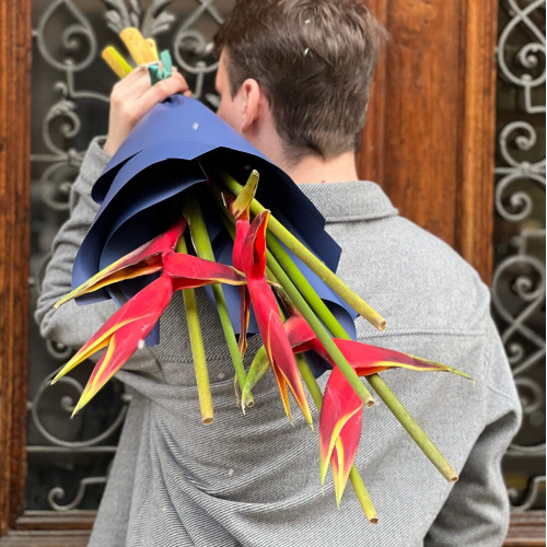 3 екзотичні геліконії у букеті «Зимові тропіки»