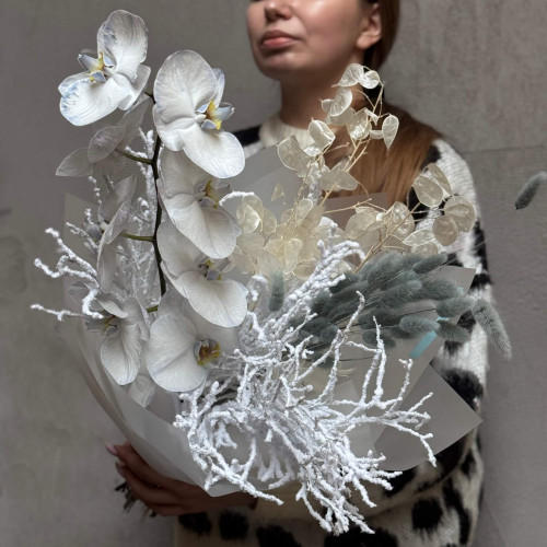 Winter bouquet with premium phalaenopsis «Frosty Pattern»