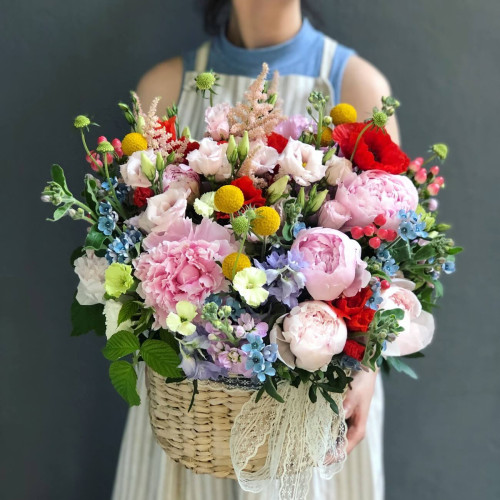 Корзина цветов «Поляна с маками»