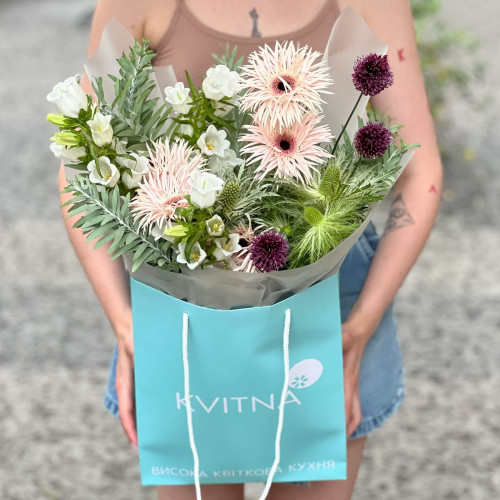 Світлий польовий букет «Літня павутинка»