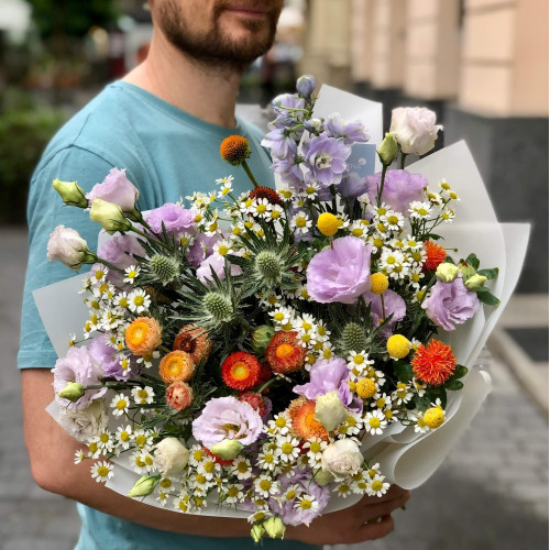 Різнобарвний польовий букет «Серпневий лан»