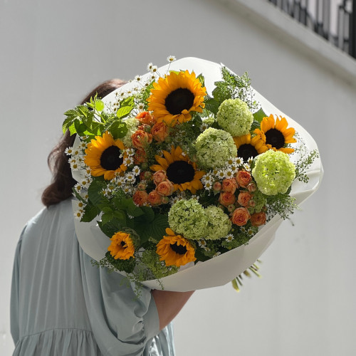 Яркий букет в насыщенных оттенках «Пламя полей»