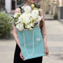 White delicate bouquet «Field Cloud»