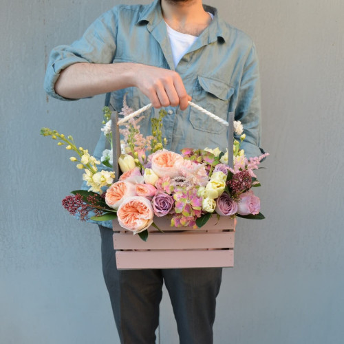 Дуже особливий ящик з квітами