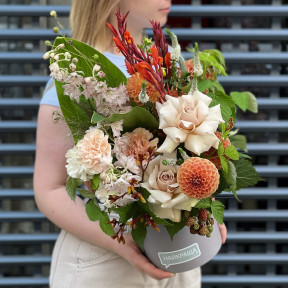 Квіти в коробці «Солодкий нуар»