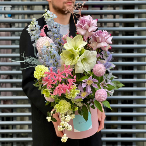 Квіти в коробці «Поцілунок Тіфані»