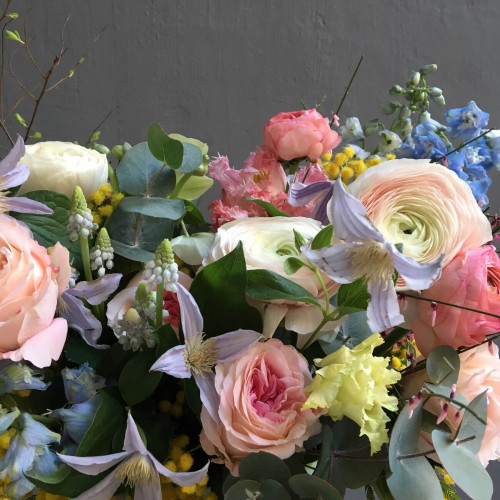 Коробка з квітами «Енергія кохання»