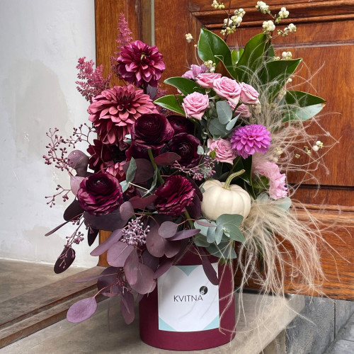 Коробка з квітами «Вересневий зорепад»