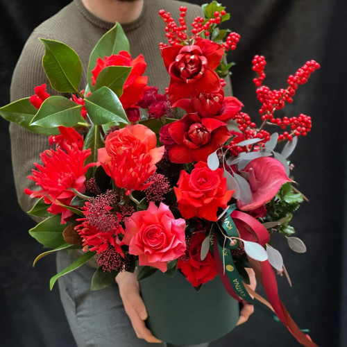 Коробка з квітами «Настрій свята»