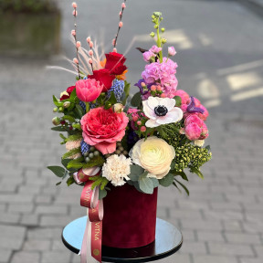 Барвиста композиція у оксамитовій коробці «Емоційна спокуса»