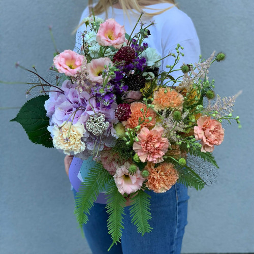 Flower box «Breath of August»