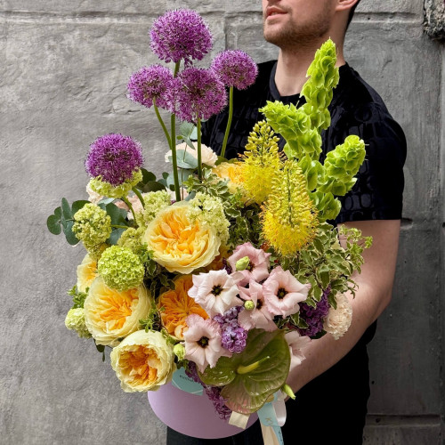 Luxurious bright composition with vertical accents «Tropical Reef»