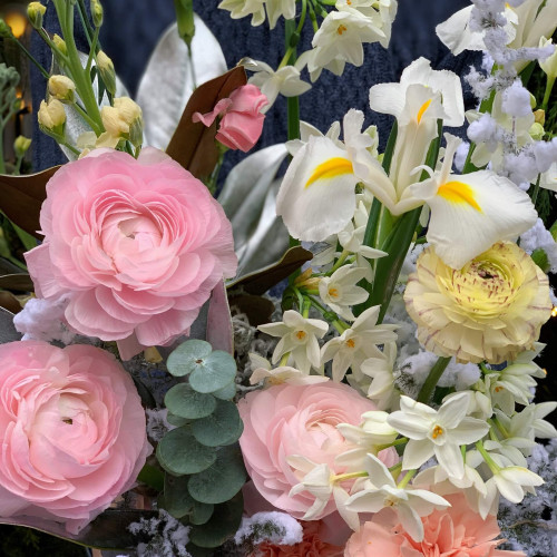 Коробка з квітами «Зимова роса»