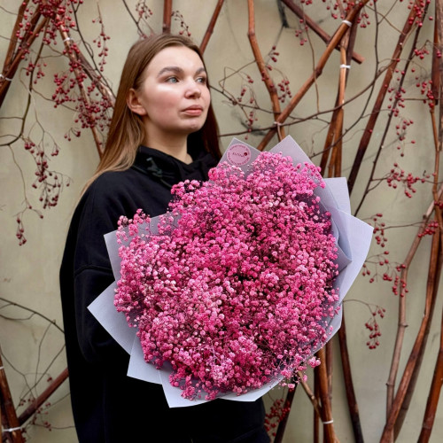 Яскравий букет з гіпсофіли «Рожевий настрій»
