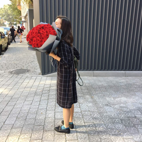 51 красная роза