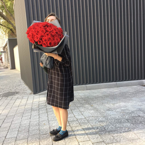 51 красная роза