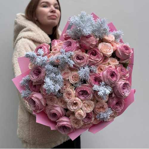 Розкішний букет з піоновидними трояндами Peony Kiss «Повітряний поцілунок»