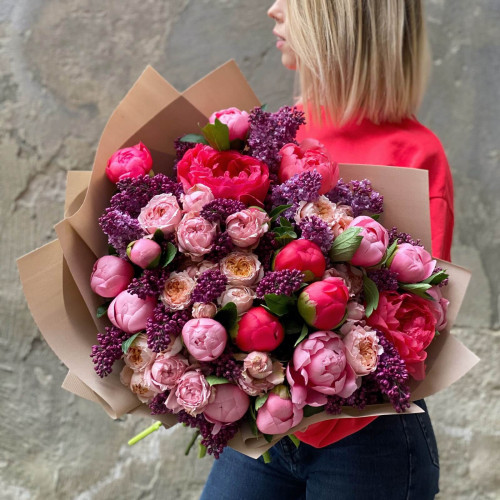 Роскошный букет «Сердца влюбленных»