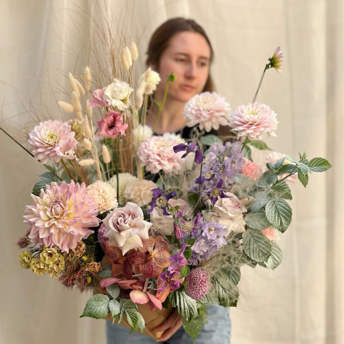 Квітковий кошик «Зачароване поле»