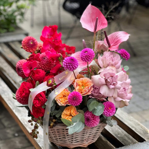 Квітковий кошик «Пурпуровий дракон»