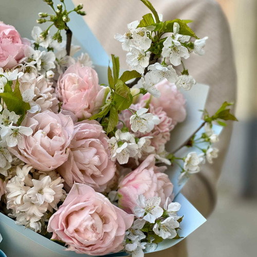 Ніжний букет з тюльпанами та гіацинтами «Рожевий візерунок»