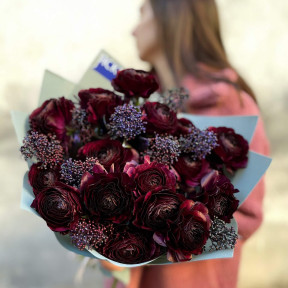 Космічний ранункулюс «Clooney Nerone»