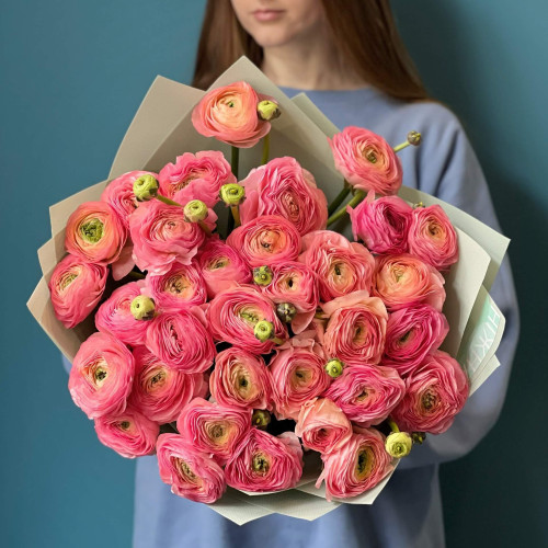 33 ранункулюса «Венера»