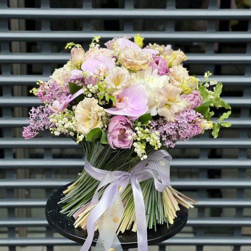 Квітковий сніп «Ніжні крильця»