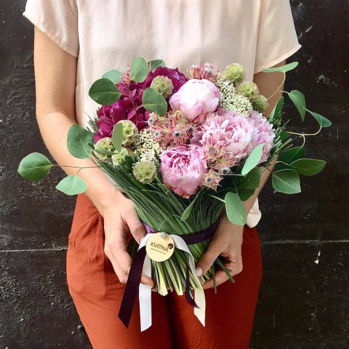 Фірмовий сніп «Рожева насолода»