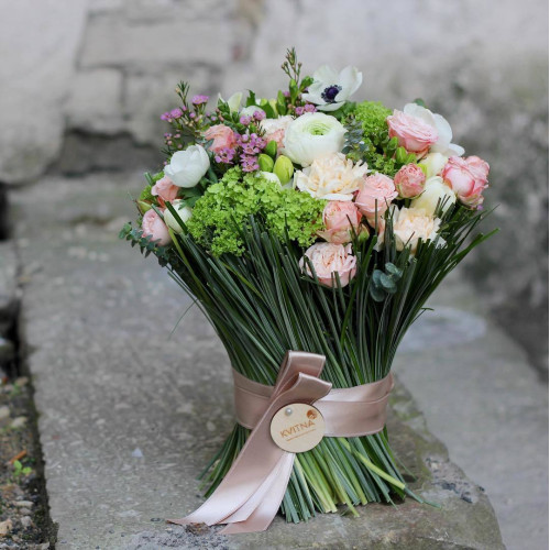 Тендітний сніп для найгарніших дівчат та жінок