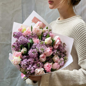 Bouquet «Strawberry Shu cake»